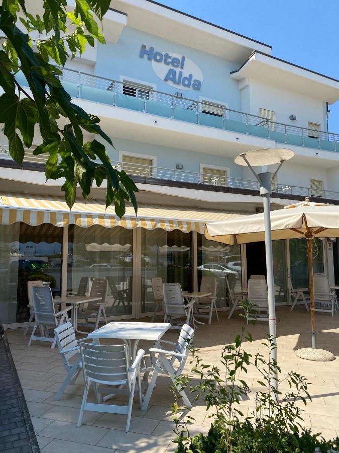 קרביה Hotel Alda מראה חיצוני תמונה