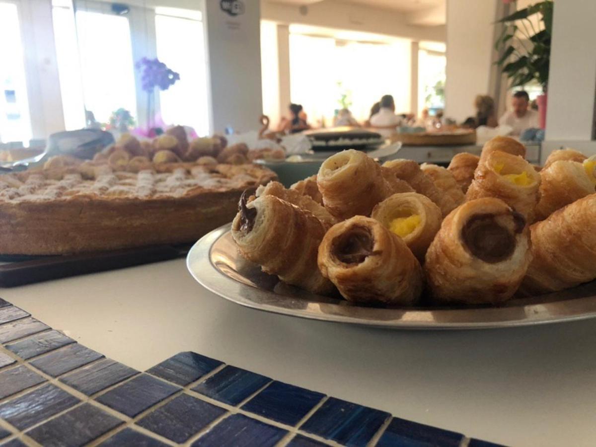 קרביה Hotel Alda מראה חיצוני תמונה