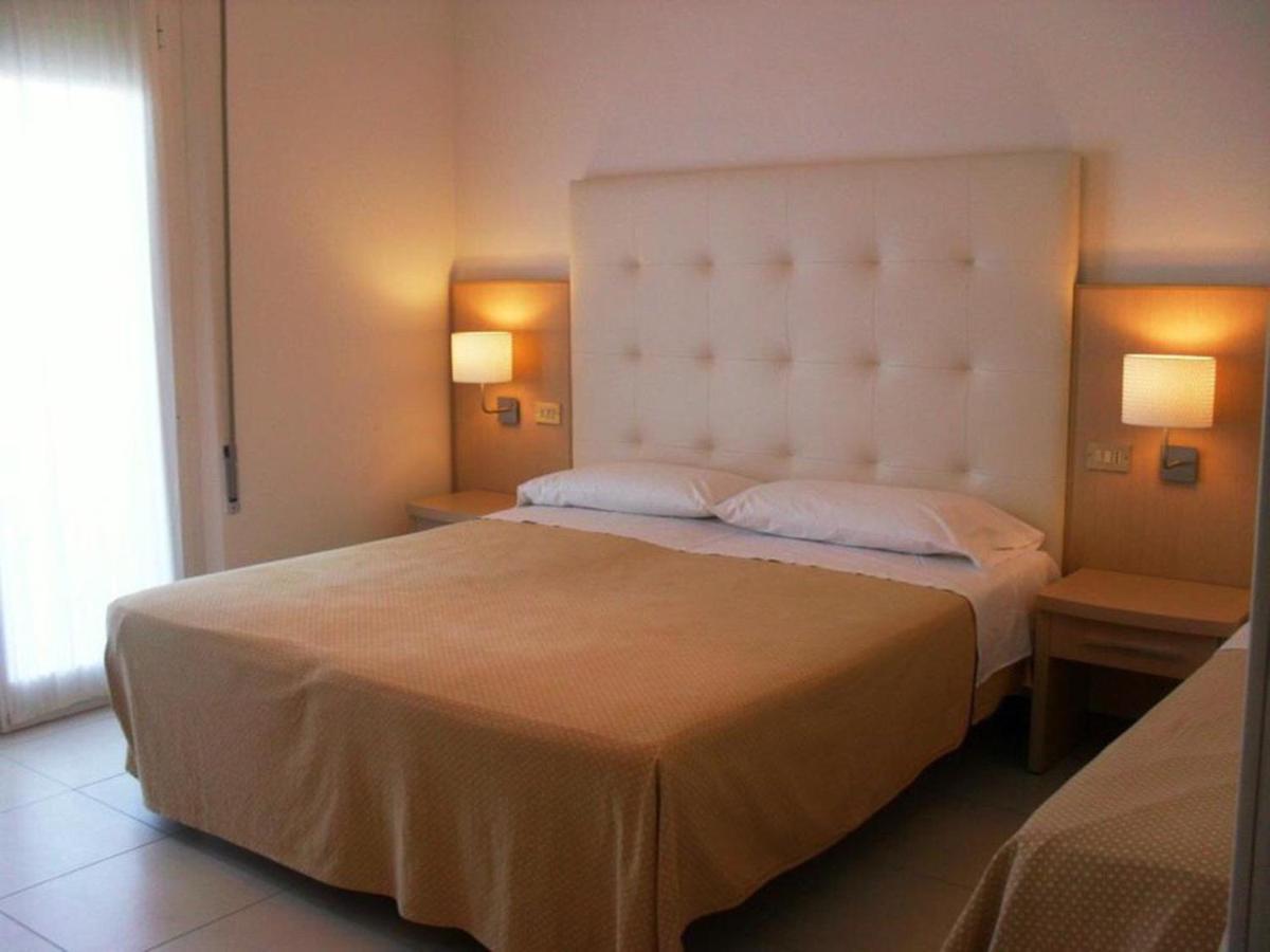קרביה Hotel Alda מראה חיצוני תמונה